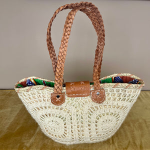 Panier tressage blanc cassé