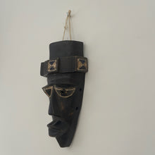 Charger l&#39;image dans la galerie, Masque Baoulé en bois
