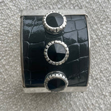 Charger l&#39;image dans la galerie, Bracelet en argent et croco noir
